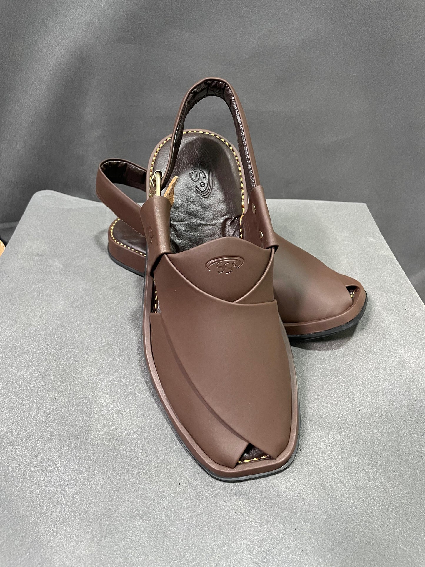 ✨ ROUND SHAPE PESHAWARI MEDICATED CHAPPAL – SOFT & PREMIUM QUALITY ✨(Pepesi)