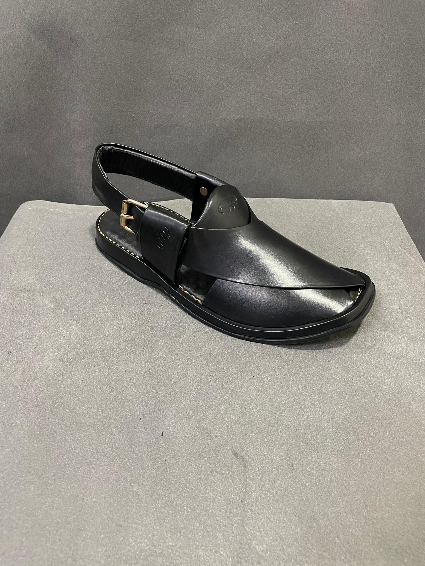 ✨ ROUND SHAPE PESHAWARI MEDICATED CHAPPAL – SOFT & PREMIUM QUALITY ✨(Black )